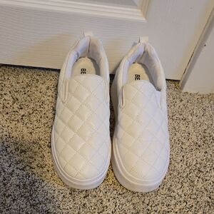 Burness Quilted White Platfomr Slip On Sneakers